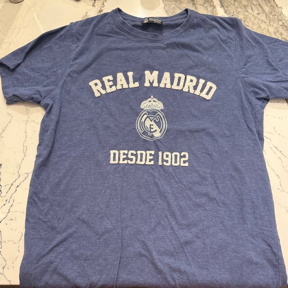 Blue Real Madrid Men’s Soccer Spanish Football Club T-shirt Men’s Size Small